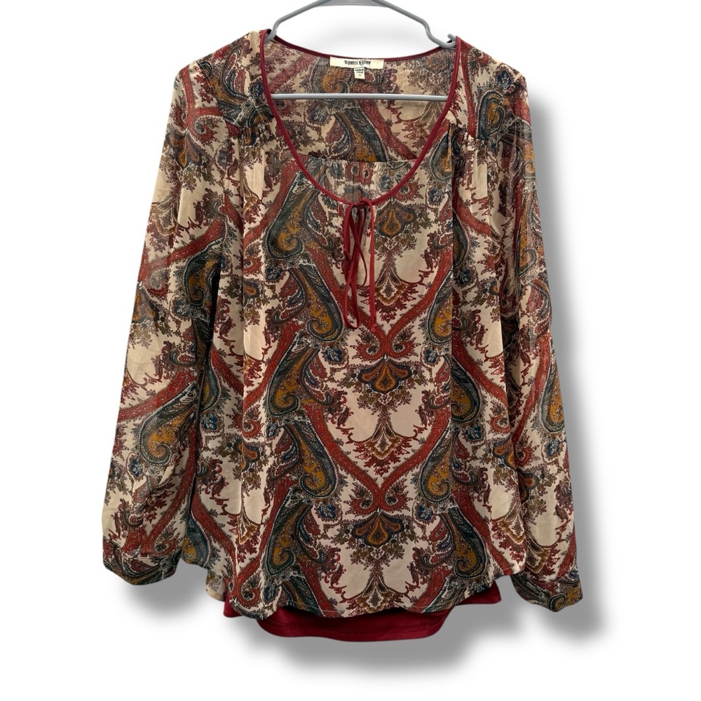 Daniel Rainn‎ Red, Cream & Tan Paisley Long Sleeve Top w/ Tank Liner Sz M